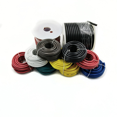 الجهد المنخفض 10 12 14 16 18 GA AWG المقياس السيارات الكهربائية سلك واحد مع السترة الموصل النحاس PVC